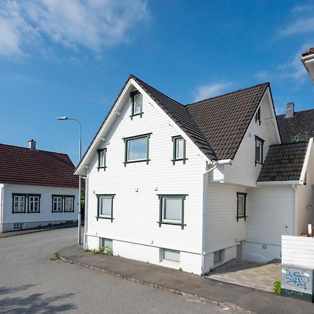 Practical Basement Apt With All Home Comforts Close To City Centre Stavanger Luaran gambar