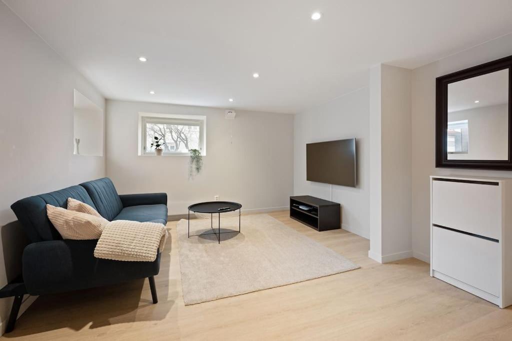 Practical Basement Apt With All Home Comforts Close To City Centre Stavanger Luaran gambar