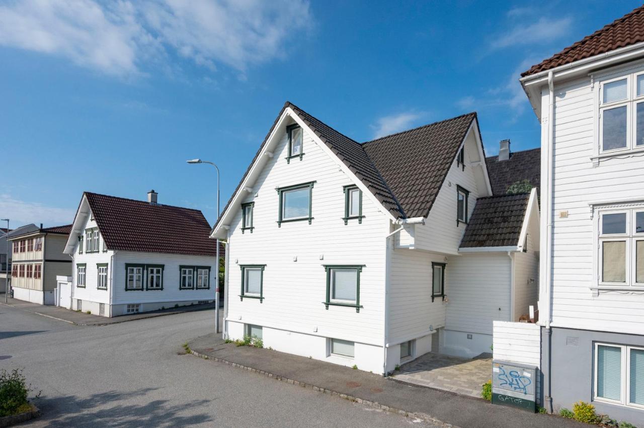 Practical Basement Apt With All Home Comforts Close To City Centre Stavanger Luaran gambar