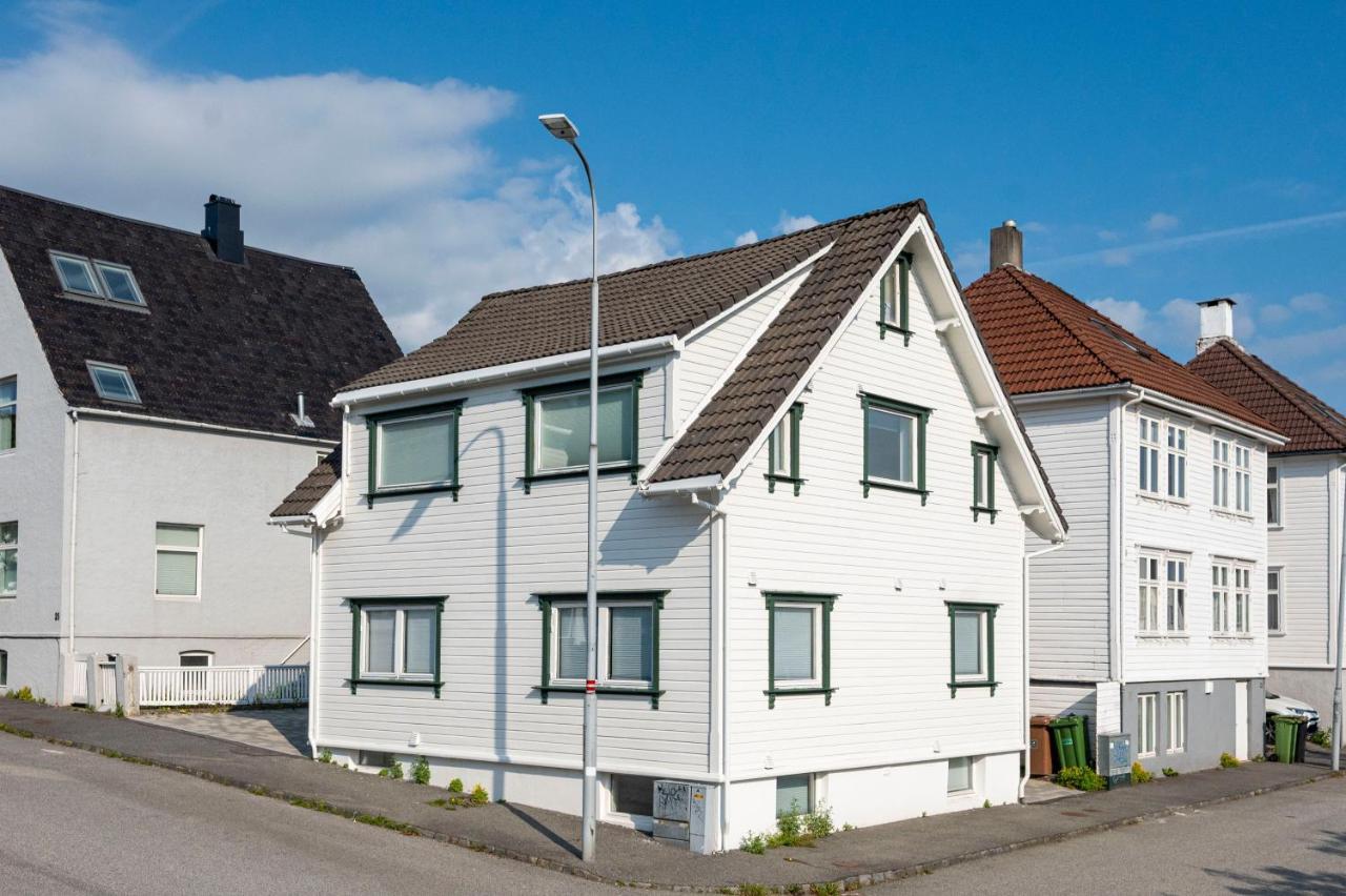 Practical Basement Apt With All Home Comforts Close To City Centre Stavanger Luaran gambar